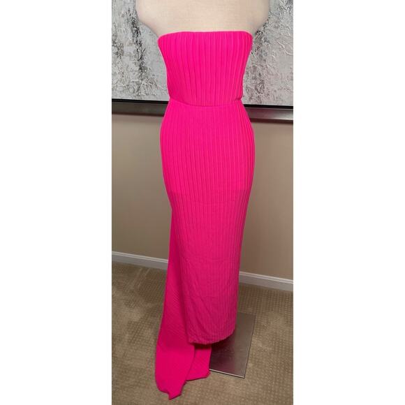 Solace London Harlee Strapless Pleated Chiffon Train Hot Pink Maxi Dress Size 4 - Picture 6 of 12
